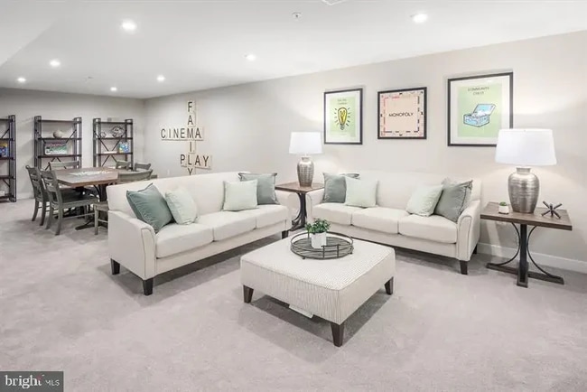 Photo - 606 Phalen Ct