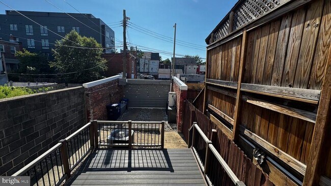 Photo - 18 16th St NE