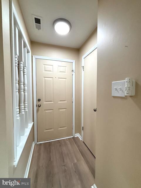 Photo - 5 Neville Ct