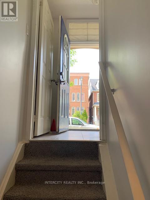 Photo - 17 Aldwinckle Heights