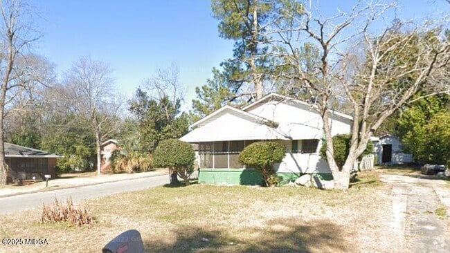 Building Photo - 597 Moreland Ave Rental