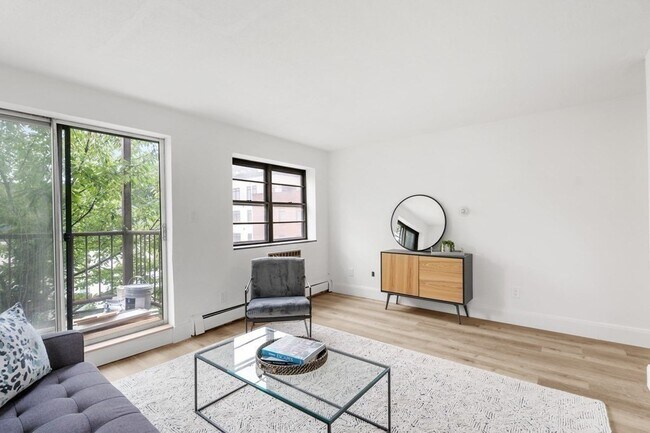 Photo - 4925 Washington St Unit 306