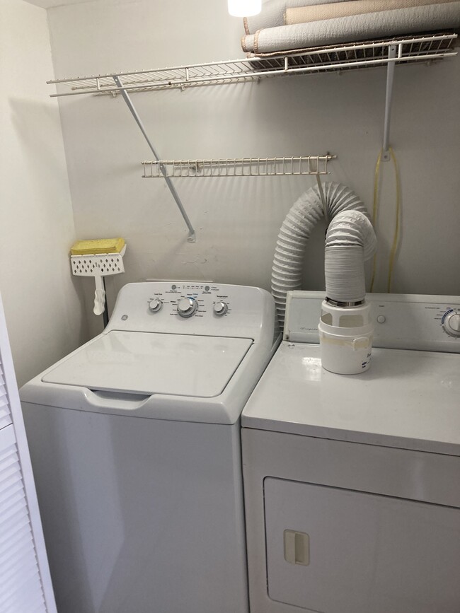 Photo - 1600 Park Cir Unit 717