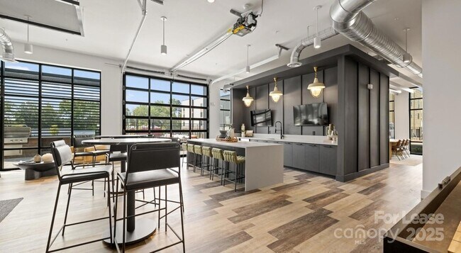 Photo - 2314 Berryhill Rd