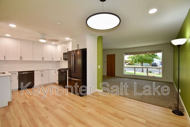 Photo - 1308 Sonata St
