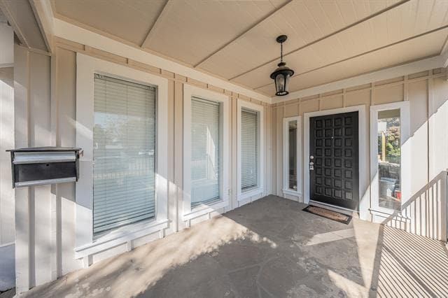 Photo - 2412 Kenley St