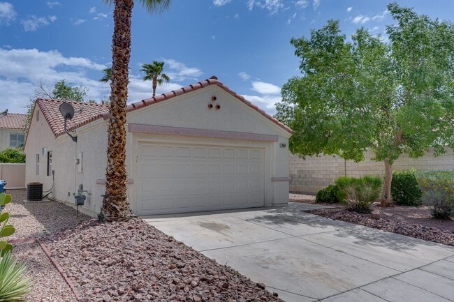 Photo - Single-Story Silverado Ranch Home with Spacious Open Layout
