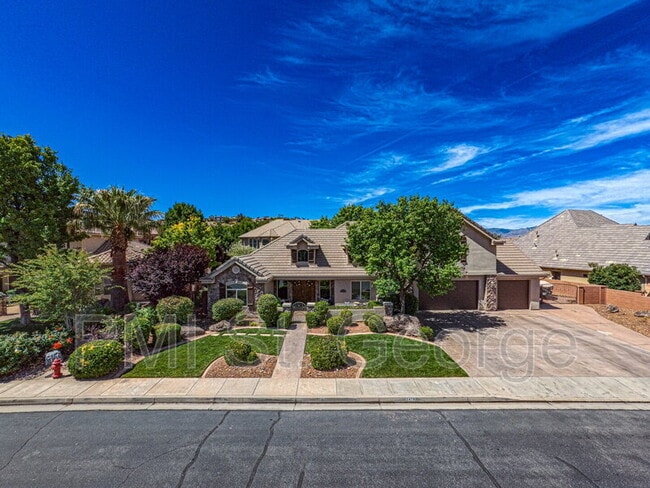 Building Photo - 2478 E Springs Dr