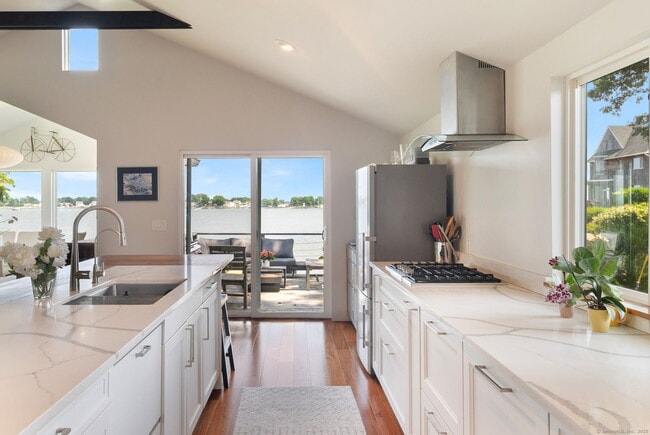 Photo - 22 Baxter Dr