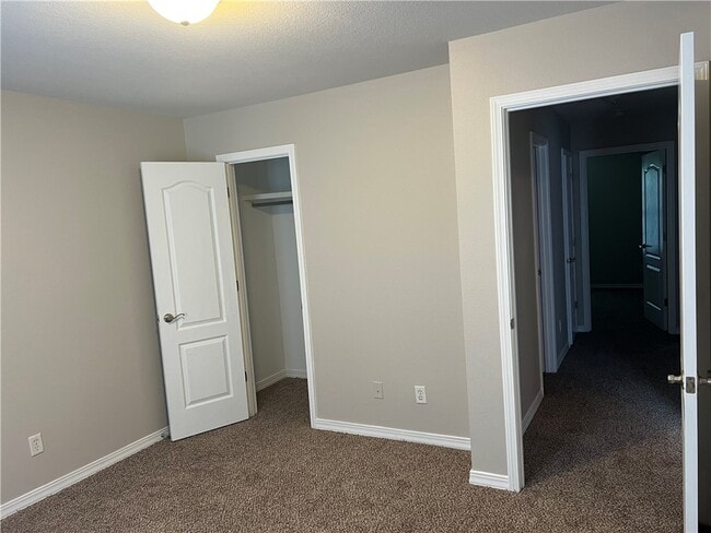 Photo - 2156 Kristy Ln