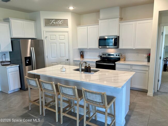 Photo - 1525 Criswell Ln SE