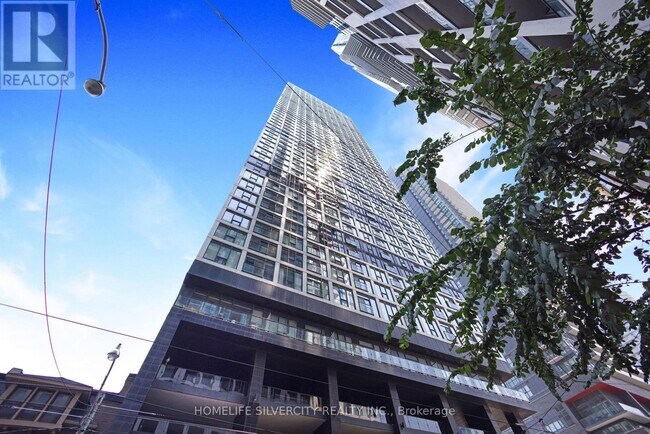 Photo - 181 Dundas St E Unit Ph8