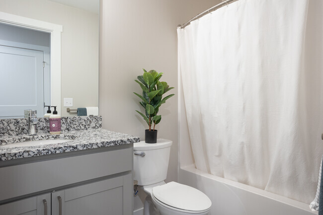 2BR, 2.5BA - 1,238SF - Bathroom 1