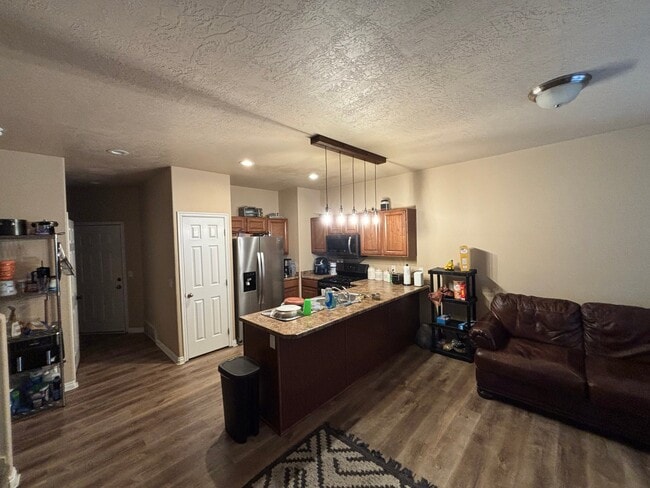 Photo - 10993 Birch Creek Rd