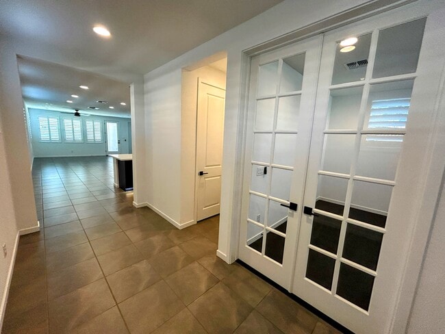 Photo - 21357 E Macaw Dr