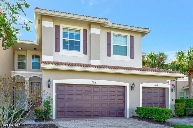 6548 Monterey Point Unit 204