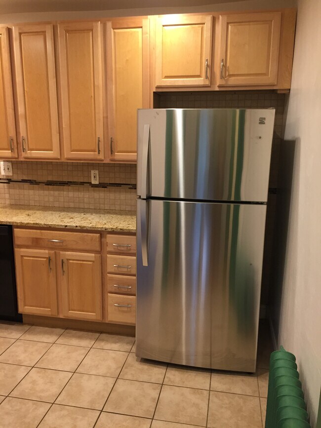 Kitchen - 3606 S St NW
