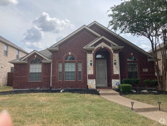 Building Photo - 3 Bed 2 Bath House For Lease in Frisco, Te...