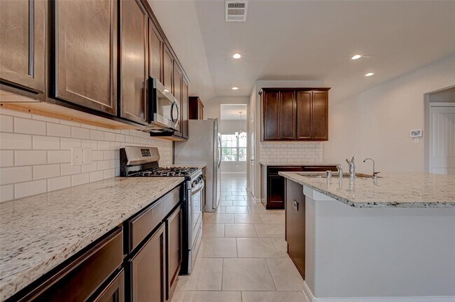 2206 Mirror Ridge Ct