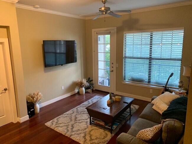 Photo - 7342 Oak Manor Dr Unidad 3301