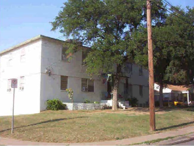 Photo - 2215 Riverview Dr