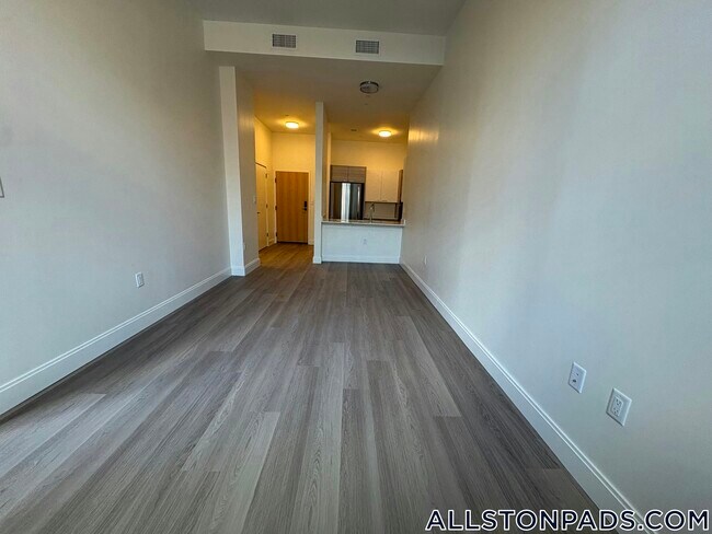 1079 Commonwealth Ave Unidad 341