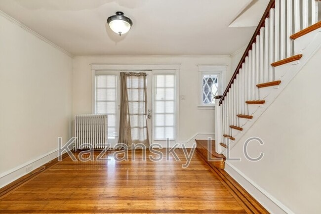 Photo - 6737 N Lawrence St