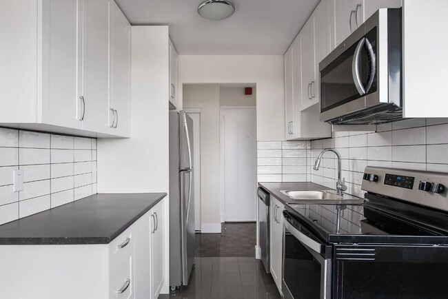 Photo - 18-20 Skipton Ct