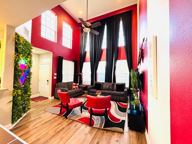 Photo - 2801 Goodwin Ave