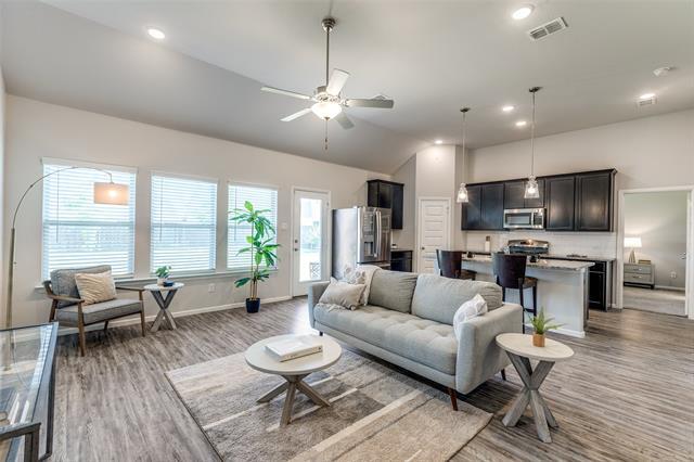 Photo - 2421 Jeans Mill Dr