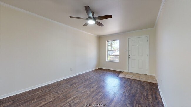 Photo - 1601 Cloverdale Ct