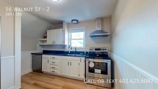 Building Photo - 56 Walnut St Unit 2 Rental