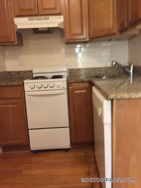 Photo - 115 St Stephen St Unit B-1