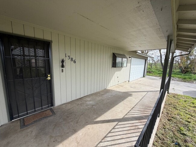 Photo - 3 bedroom 2 bath home for rent