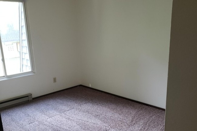 Meadowview Village Apartments