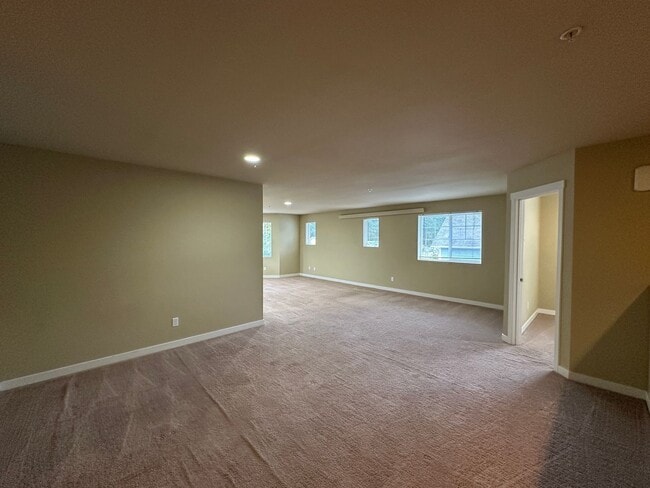 Photo - 1613 Burnside Pl Unit A