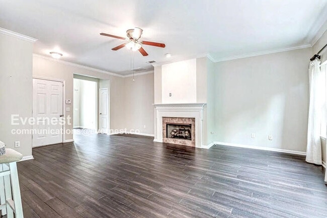 Photo - 5225 Southfork Blvd