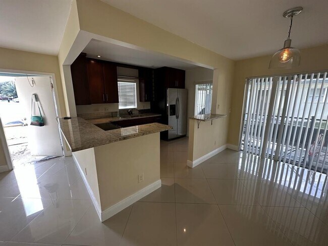 Photo - 3001 NW 4th Ter Unit 152