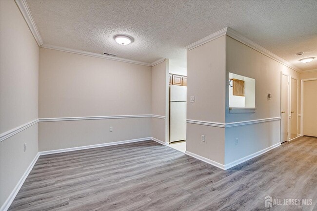 Photo - 211 Ravens Crest Dr