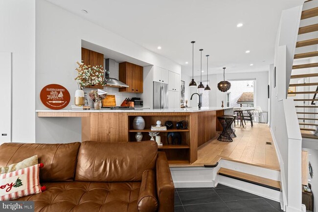 Photo - 237 Krams Ave