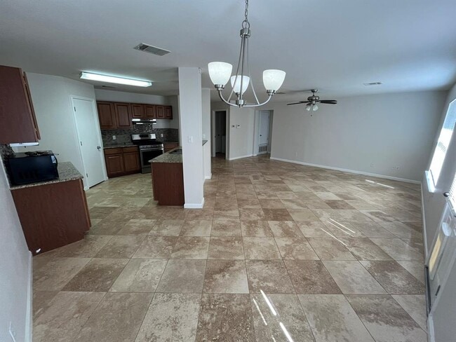 Photo - 300 Brandons Way