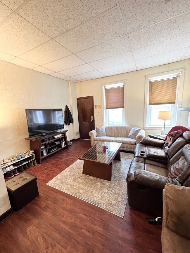 Photo - 79 S 16th St Unidad Apt #1