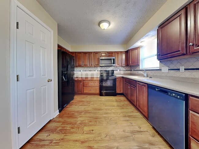 Photo - 2050 Apple Ridge Ct