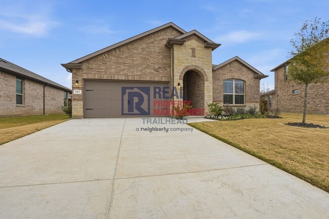 Photo - Well-Designed 4 Bedroom Single-Story