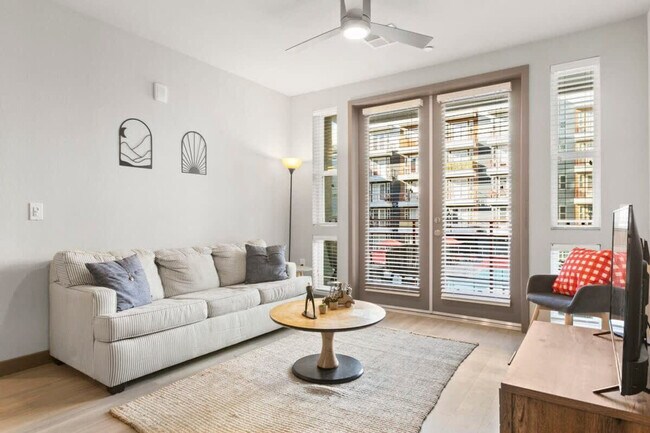 Photo - 390 N 2nd Ave Unit ID1343748P