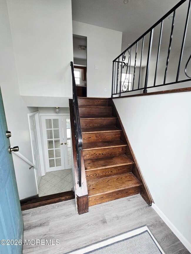 Photo - 240 Mill Creek Dr