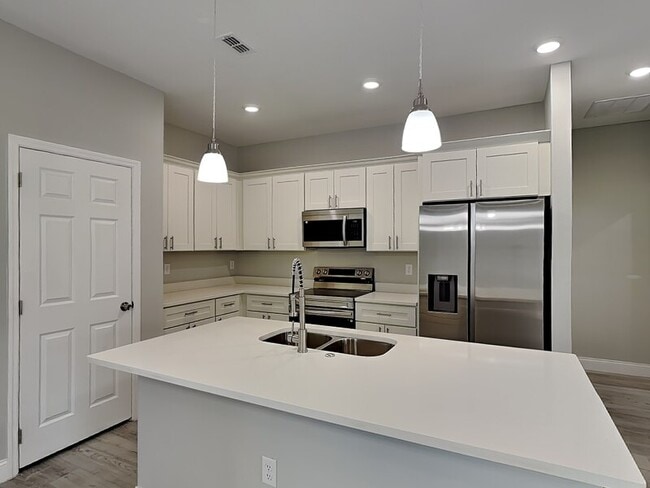 Photo - 8512 N Merrimac Way