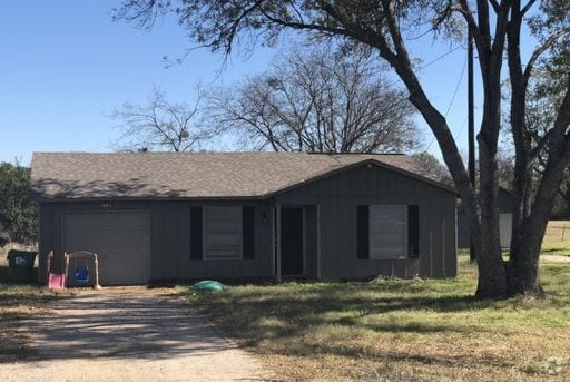 Building Photo - 3493 Country Club Rd Rental