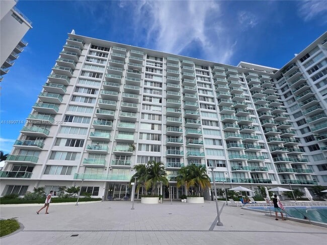 Photo - 1000 West Ave Unidad 1104