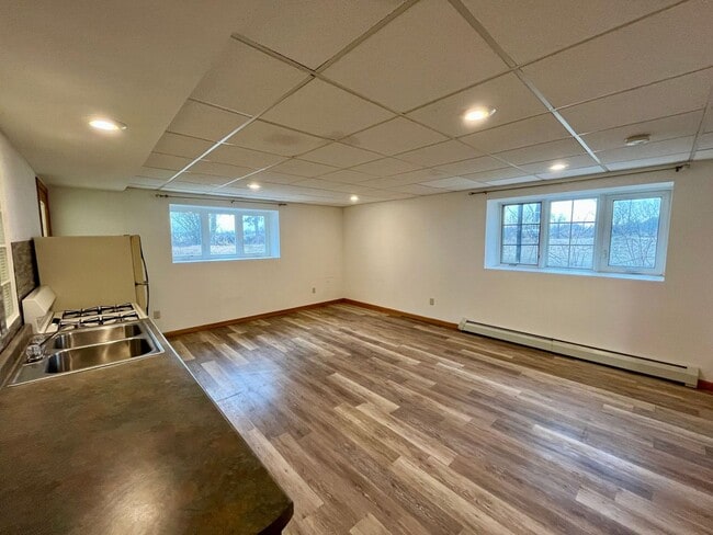 Photo - 2093 Creek Rd Unit #3 Lower